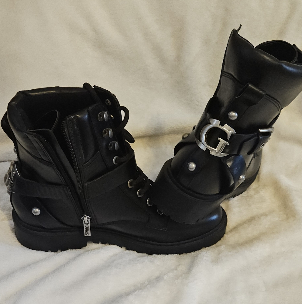 Guess Gwondina Black Combat Boots Size 9m